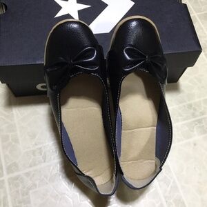 Black Leather Woman Flat With Bow Shoe